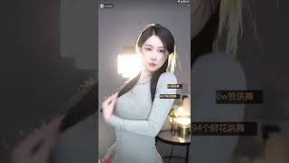 迷人的黎闪电20221016082052