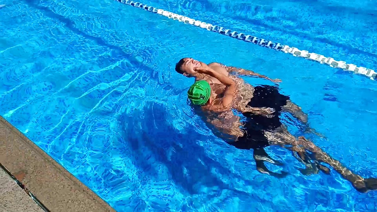 How to rescue and mobilized the spinal injury in deep water.