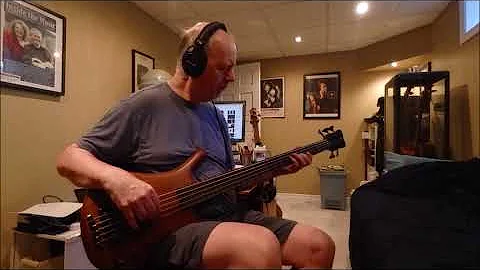Bass Guitar compilation - Ken Smith, Sadowsky, Ros...