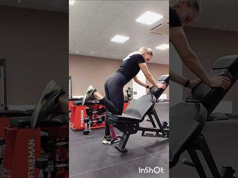 Задняя поверхность бедра. Тренировка #fitness #спорт #фитнес #бедра #motivation