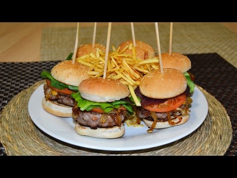 mini-burgers-with-caramelized-onion---easy-beef-&-pork-hamburger-recipe