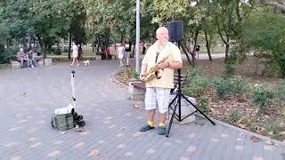 KAZKA - CRYING saxophone cover street performer! The saxophone beautifully