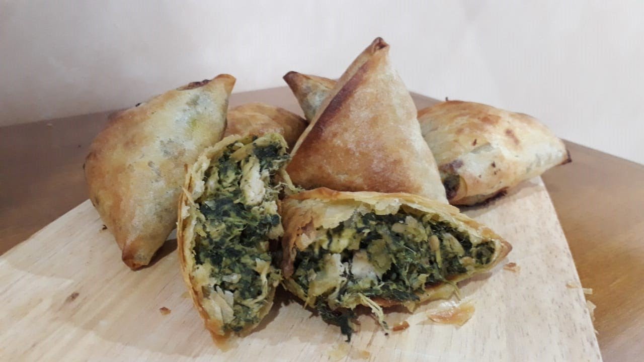 👍تحضيرات رمضان 🌙 .. بريوات الدجاج مع السبانخ و الجبن 👌 +كيفية تخزينهم