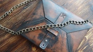 Работа с кожей. Клатч из цельного куска кожи. Leather hand bag