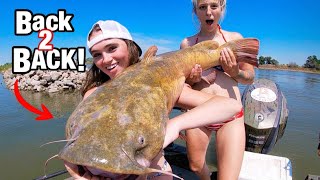 Floating Big Baits In Deep Holes...they Cant Resist!!! (Insane Bites!!)