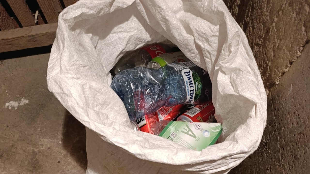 Nuda, nic ciekawego #zarabianie #recykling #kaucja #puszki #poszukiwacze 