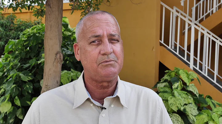 Ronnie Anglin - Many Caymanians depend on cruise t...