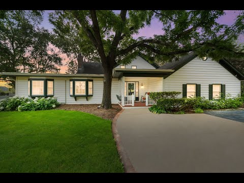 1894 Elm Drive, West Bend, WI home video tour
