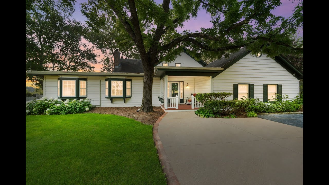 Grace Stoll|1894 Elm Drive|West Bend, WI