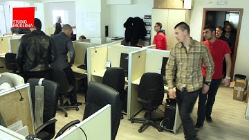 Corporate Video Call Center Studio Moderna