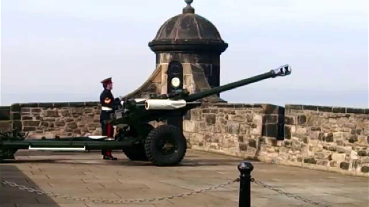 The One O'Clock Gun Edinburgh Castle Scotland YouTube