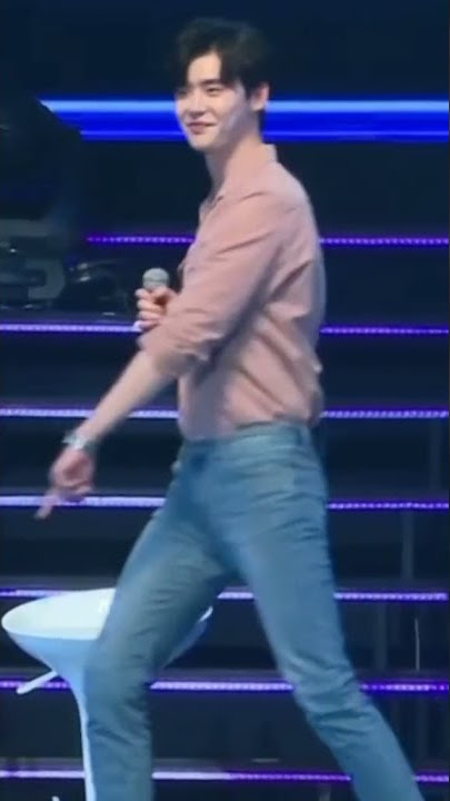 my cute boy dance 😍#leejongsuk