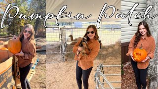 The Ultimate Autumn Vlog | Pumpkin Patch | Carving Pumpkins 🧡🎃