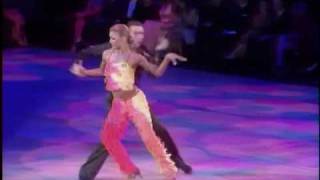 Max & Yulia Rhythm dance Resimi