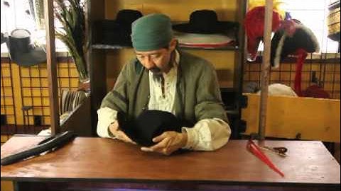 Making a Pirate Tricorn