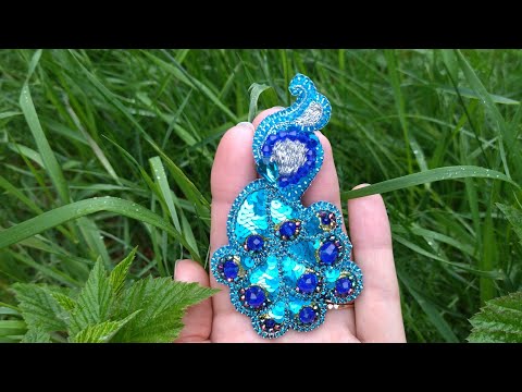 Брошь павлин. Bposh peacock.