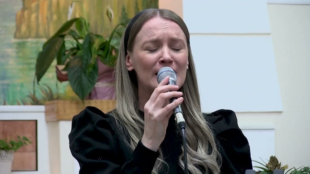 Ionuț și Corina - Nu ești învins cât timp credinta