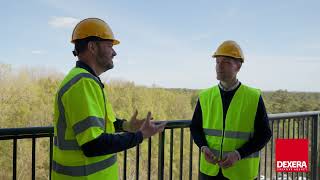 Dexera Hälsar På Leny