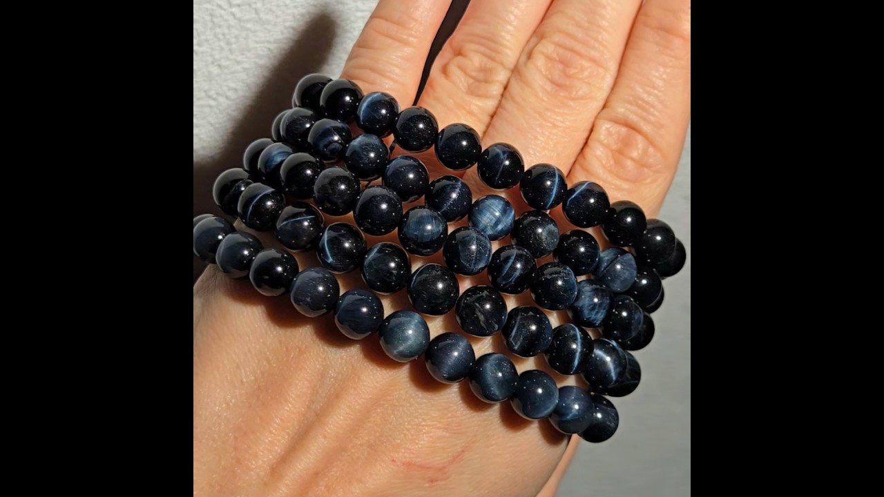 Blue tiger's eye bracelet from South Africa - JW95