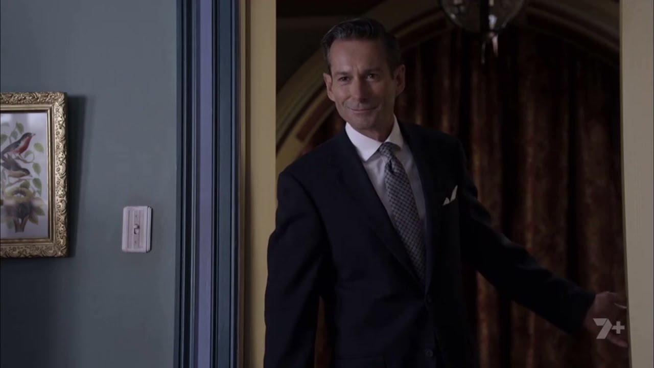 1x07 7 George stayed longer than anticipated