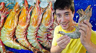 Pattaya Seafood and Happy Ending 🇹🇭 Big & CHEAP Tiger Prawns in Thailand!