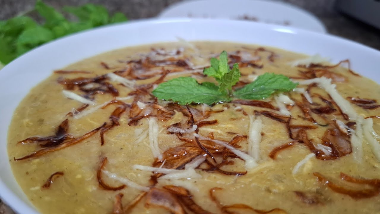Healthy Chicken Haleem | With Oats & Homemade Haleem Masala | Step-by-Step| Ammi's Cookbook 