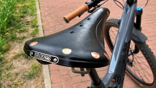 видео: ⚡️Моё идеальное седло BROOKS B17⚡️Что с кожаным седлом спустя года?Как правильно ухаживать за BROOKS картинка: ⚡️Моё идеальное седло BROOKS B17⚡️Что с кожаным седлом спустя года?Как правильно ухаживать за BROOKS