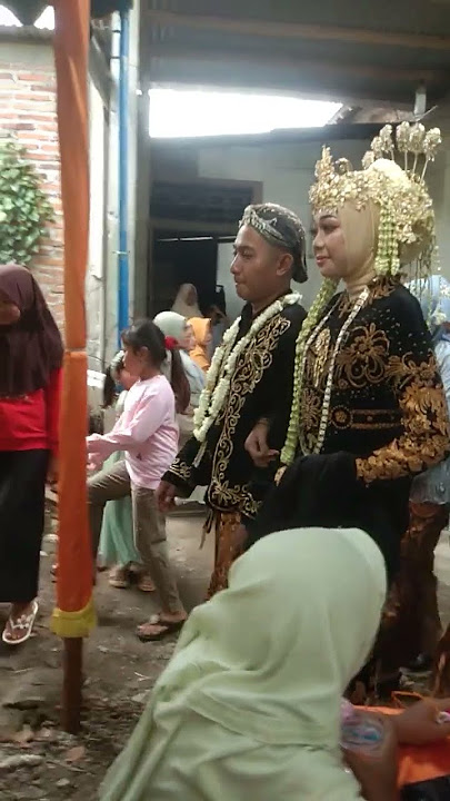 Perkawinan adat jawa timuran