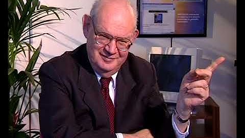 Benoît Mandelbrot - My big fight with my uncle (35/144)