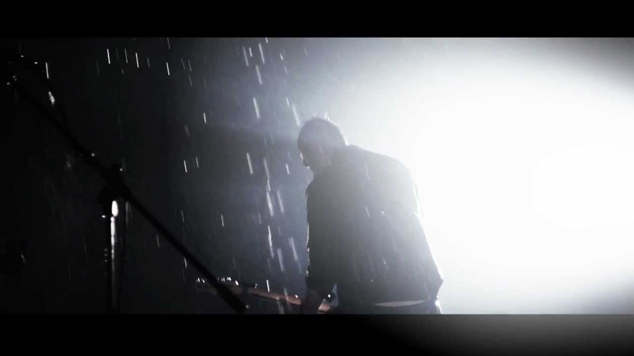 New Killer Shoes - Leave Me Alone - Music Video