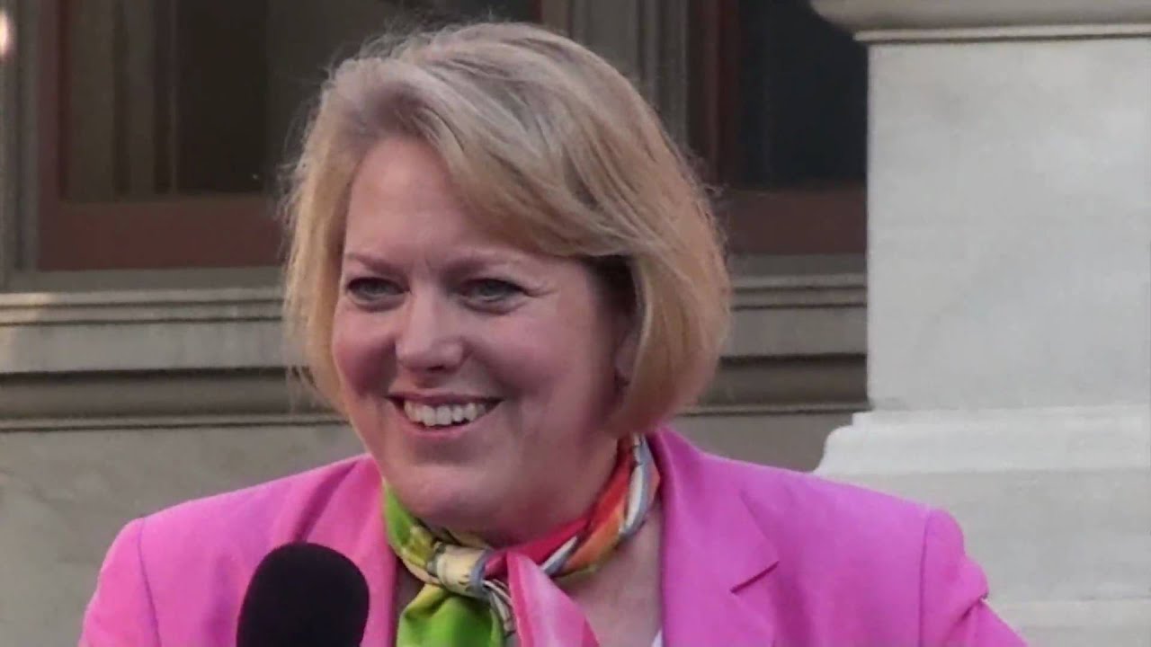 Atlanta Tea Party, Virginia Thomas! Tax Day Tea Party. YouTube