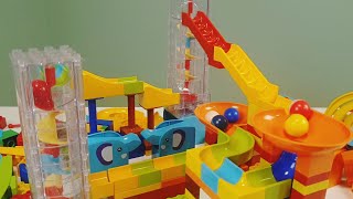 Шарики катятся бесконечно Eternal Marble Run Balls roll endlessly Satisfying building blocks video