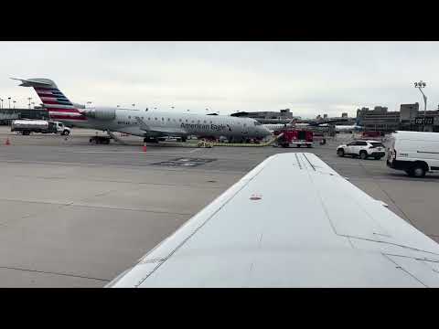 American Eagle ERJ-145 Taxi & Departure from Philadelphia Int’l Airport