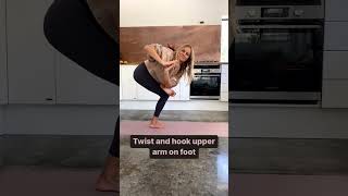 Download Lagu Just ignore my dirty feet! ❤️ Like if you want more yoga arm balance tips! @KaseyNash MP3 Download Lagu Just ignore my dirty feet! ❤️ Like if you want more yoga arm balance tips! @KaseyNash MP3