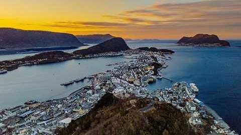 Mens ulvene uler - Musikkvideo