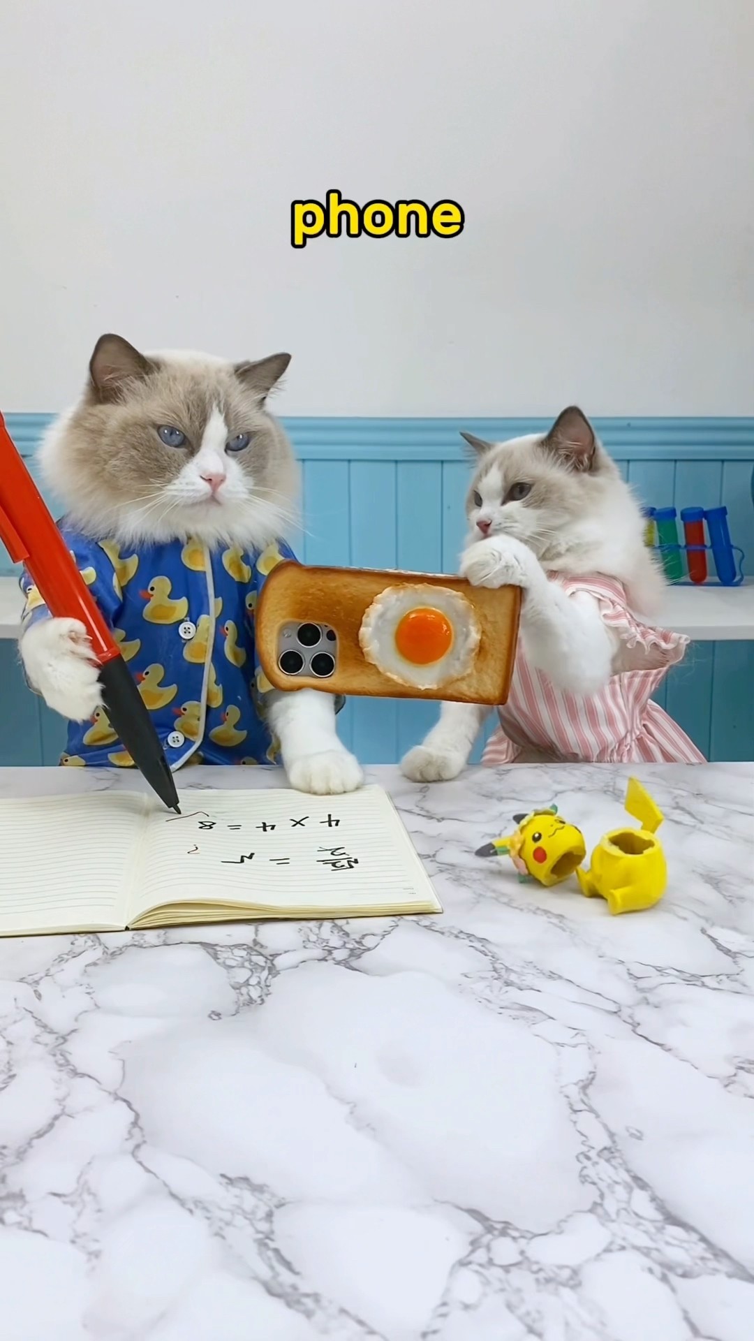 ? Puff crafts a clever phone stand from paper! See his DIY prowess in action! ?️✨ #thatlittlepuff