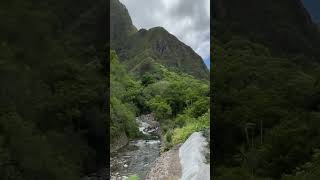 Breathtaking Mountains in Hawaii ⛰