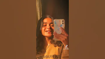 اغنيه في جوا قلبي حاجه مستخبيه كل ماجي اقول فجأه مش بقدر اجمل صوت ممكن تسمعه 
