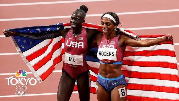 Athing Mu (USA) wins the women's 800m in a meet-record 1:55.04 during the  46th Prefontaine Classic, Saturday, Aug 21, 2021, in Eugene, Ore. Photo via  Newscom Stock Photo - Alamy