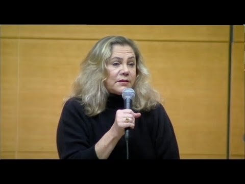 Ask Me a Question, Any Question with Kathleen Turner