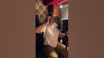Thumbnail of jasmine sandlas in studio recording 😍😍|new song,#shortsfeed #shortsvideo #jasmine
