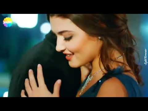 اليسا عايشه بحسك