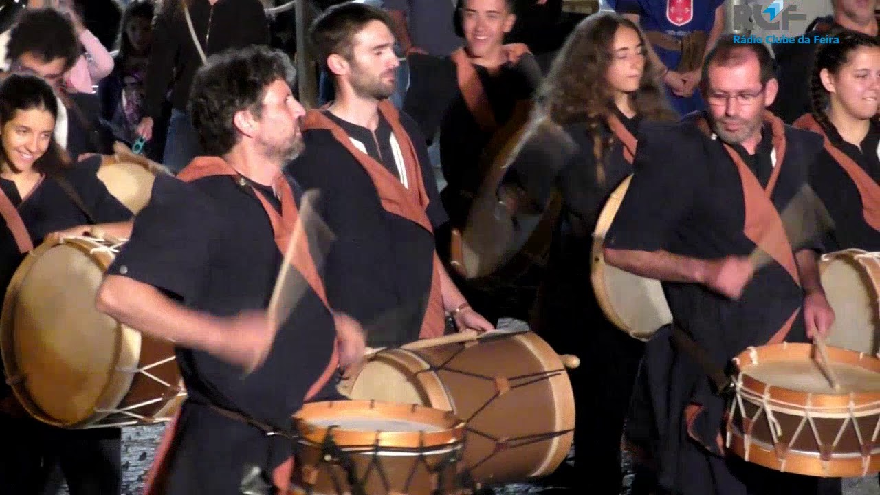 Viagem Medieval em Santa Maria da Feira 2019 - A rua´da  e  Saltarellus