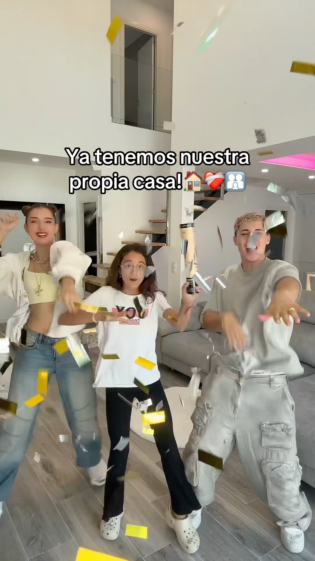Queréis que os la enseñemos?❤️