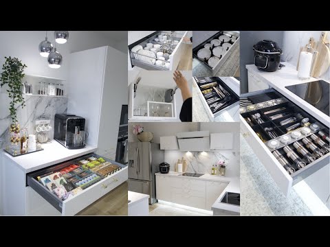 Vidéo: Accessoires de tiroir élégants et très fonctionnels pour les cuisines modernes