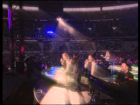 Celine Dion - The Reason (Live In Paris at the Sta...