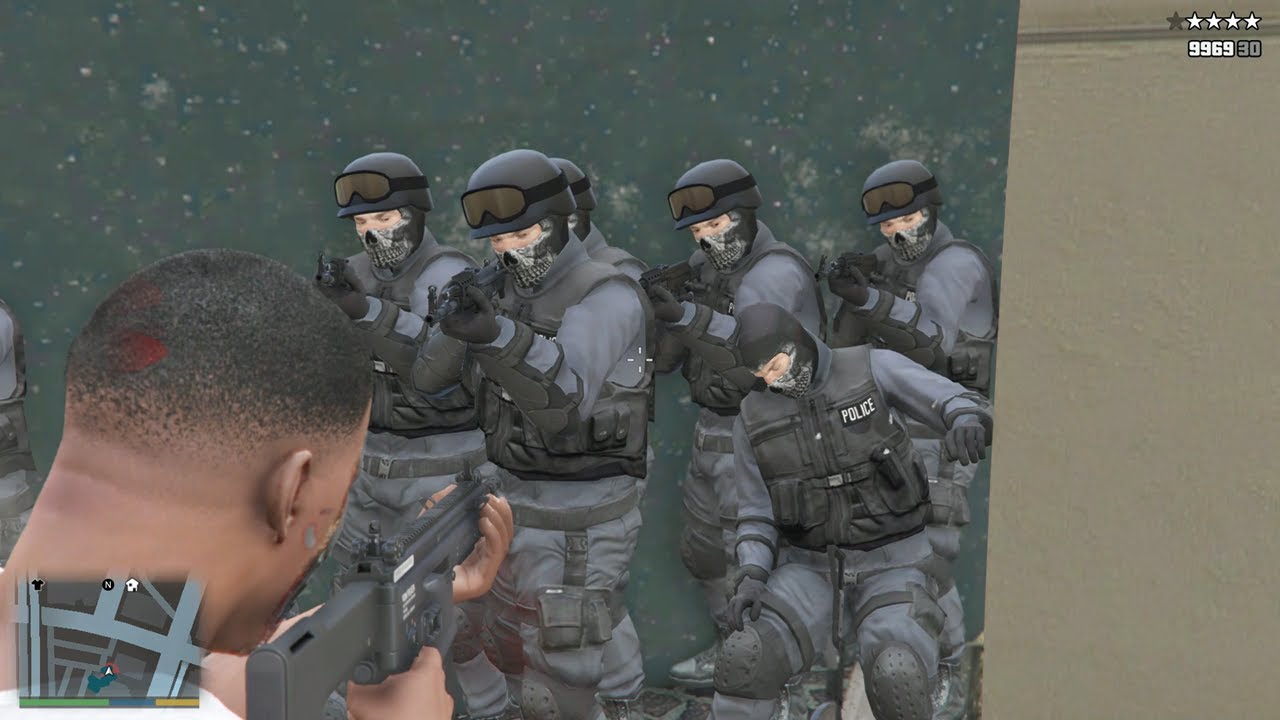 GTA 5 - Franklin rampage shootout with Armed thugs + epic five star cop ...
