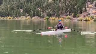 Two ways to turn a single rowing shell around