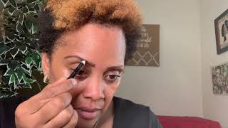 Eyebrow tutorial for beginners