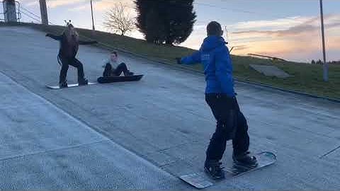 Beginner Snowboard Lessons